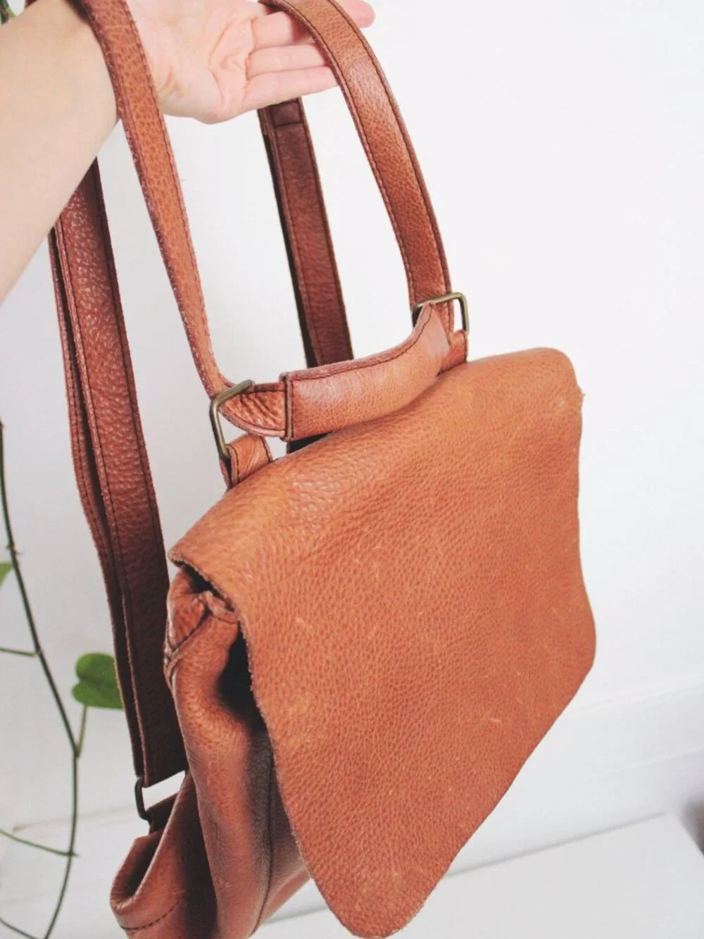 Vintage Duluth Trading Company Brown Leather Backpack Pebbled Shoulder Bag Tan - Picture 4 of 11